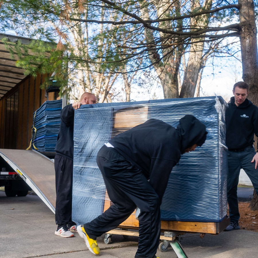Local Moving | New Roots Moving Company